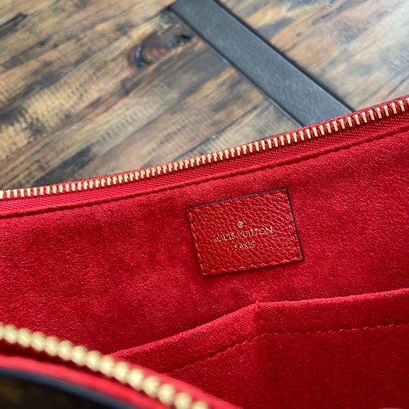 Authentic LOUIS VUITTON bag - Picture 7 of 10